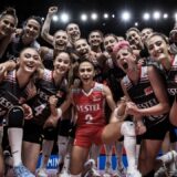 Milli Kadın Voleybol Takımı: Bi Mayıs Meselesi