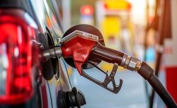 Akaryakıtta Büyük İndirim! Benzin ve Motorin Fiyatları Düştü