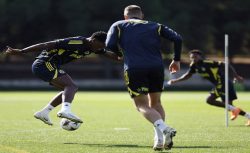 Fenerbahçe’den Jhon Duran Açıklaması: Yıldız Futbolcu Saha Çalışmalarına Başladı