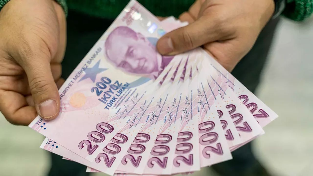Emekli ve memura zam seyyanen zam netleşiyor