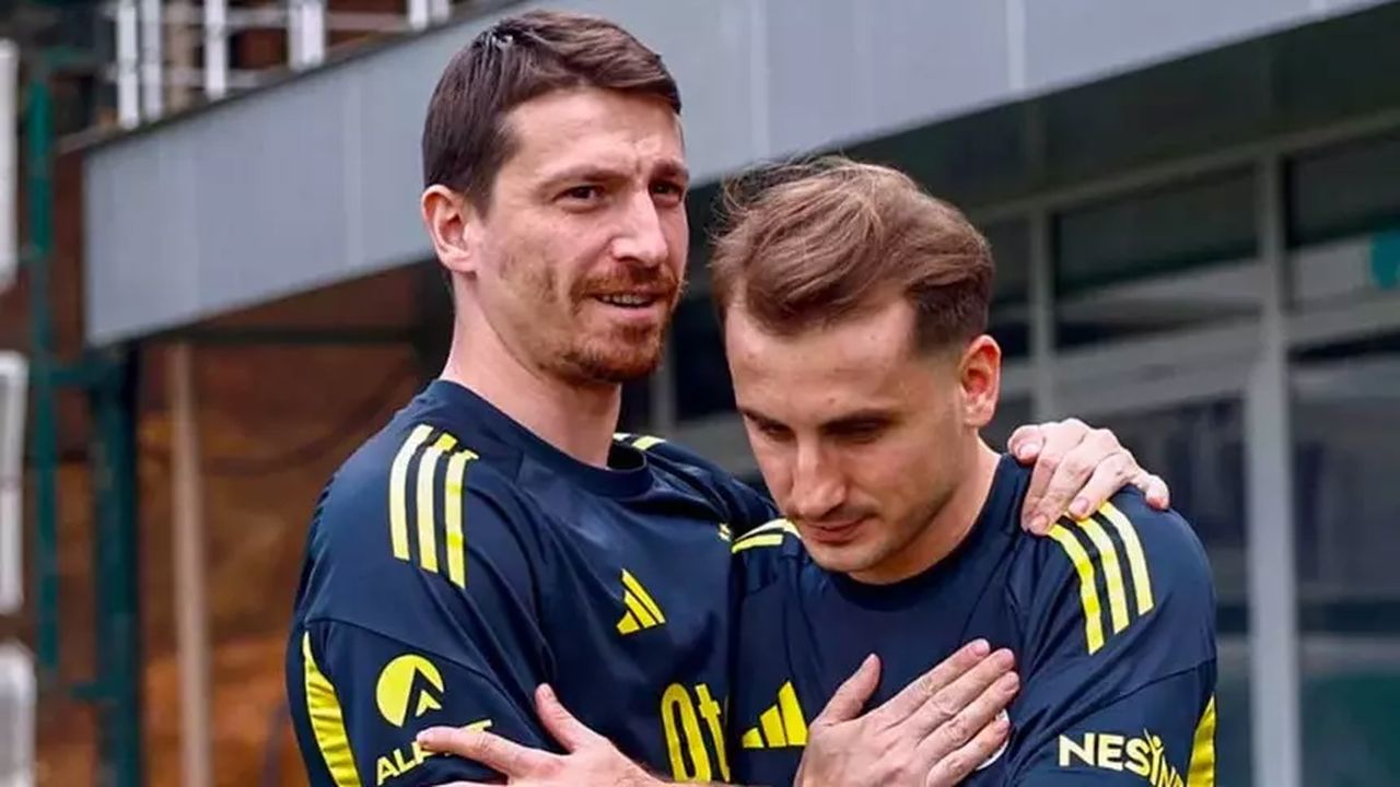 Fenerbahçe’de Yeni Kadro Dışı! İrfan Can Kahveci ve Cenk Tosun ardından