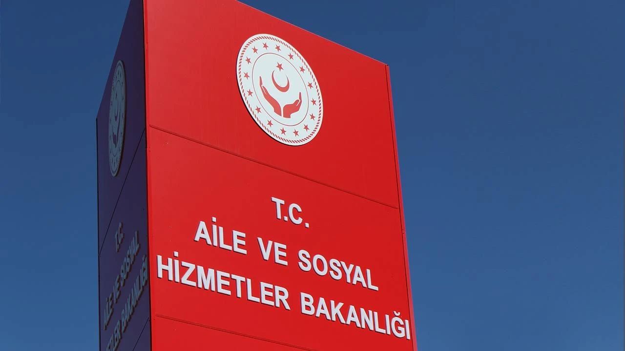 Yaşlı aylığı, engelli maaşı, sosyal ekonomik destek ve gıda yardımları sil baştan değişiyor