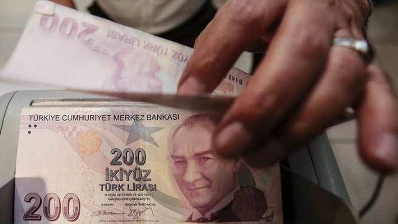 2026’da Zam Dalgası Geliyor: Ehliyet, Pasaport, MTV ve Trafik Cezalarına Büyük Artış!